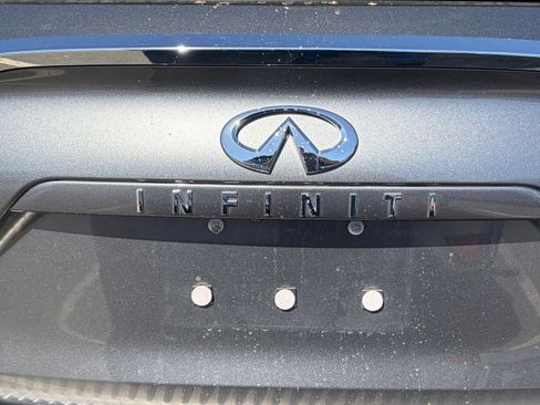 Used 2020 INFINITI QX50 Essential w/ Convenience Package FWD image 7