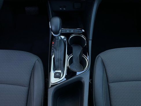 Used 2025 Buick Encore GX Preferred image 13