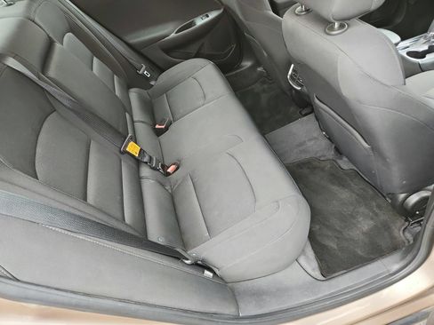 Used 2018 Chevrolet Malibu LT FWD image 26
