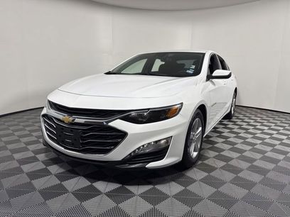 Used 2024 Chevrolet Malibu LT