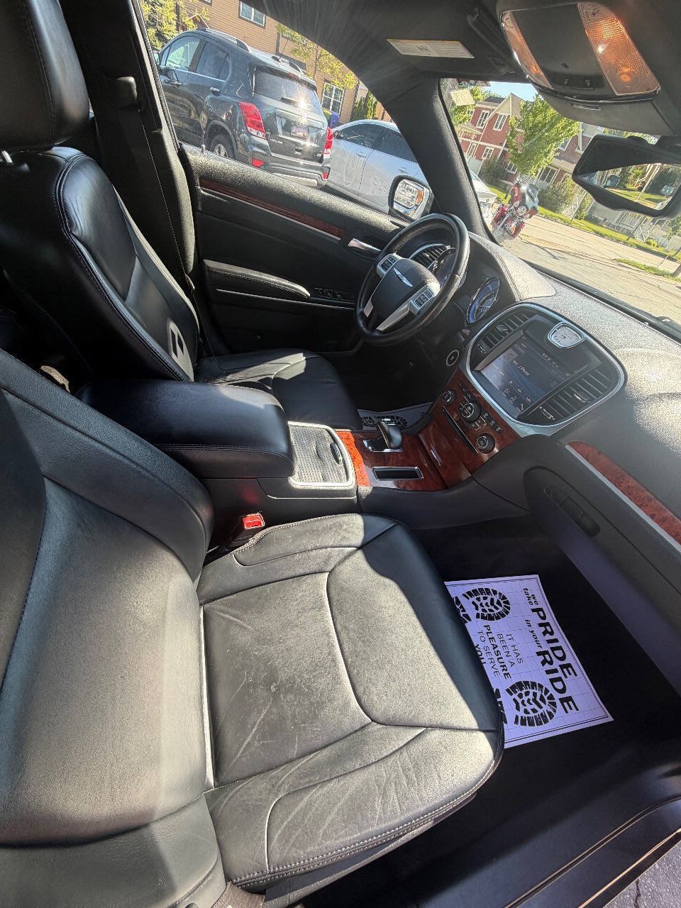 Used 2014 Chrysler 300 RWD image 29