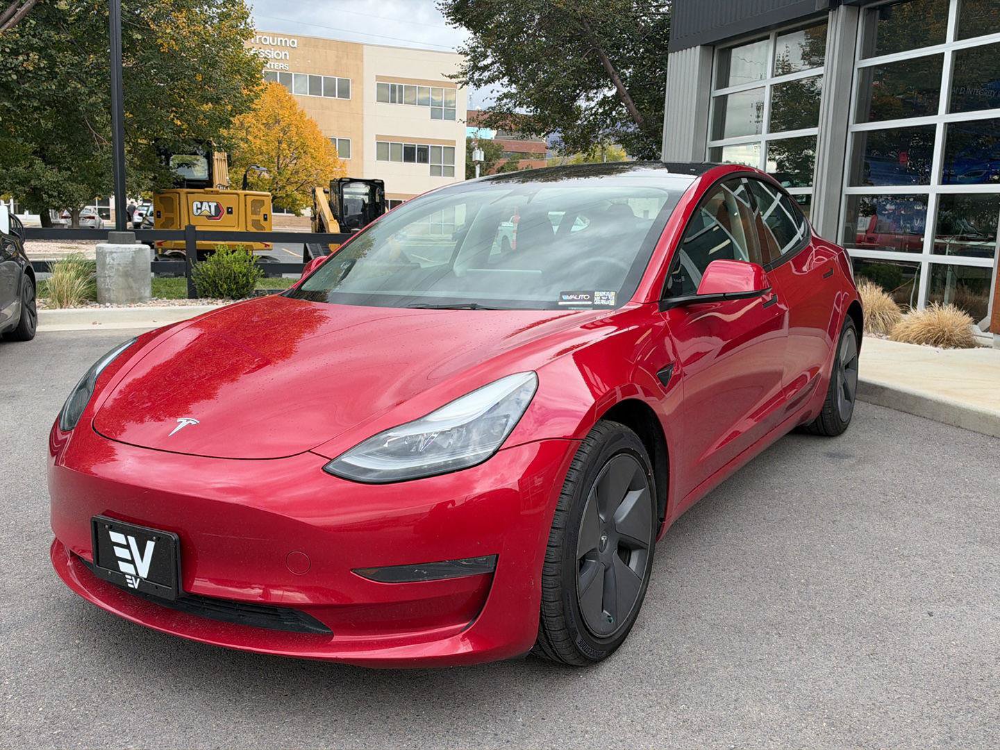 Used 2023 Tesla Model 3 Standard Range RWD image 4