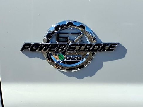 Used 2015 Ford F350 Lariat w/ Lariat Ultimate Package AWD/4WD image 10
