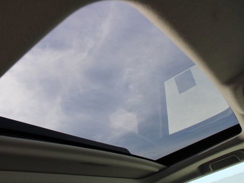 Certified 2024 Toyota 4Runner SR5 Premium w/ Moonroof Package image 24