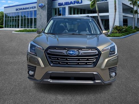 Certified 2023 Subaru Forester Limited image 2