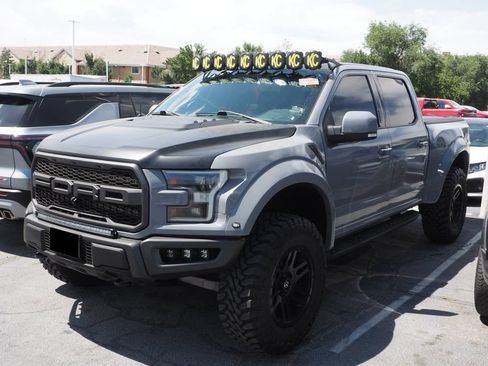 Used 2018 Ford F150 Raptor w/ Equipment Group 802A Luxury AWD/4WD image 1