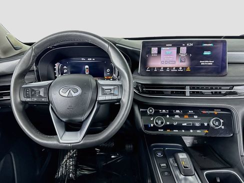 Used 2023 INFINITI QX60 Luxe w/ Vision Package AWD/4WD image 14