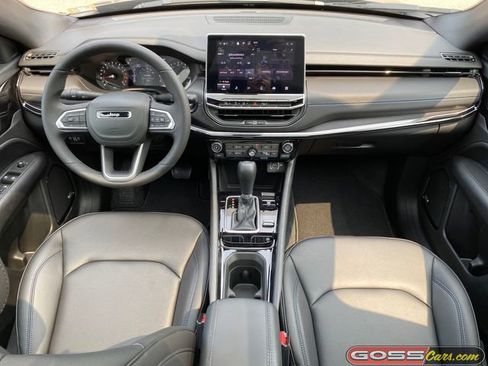 New 2025 Jeep Compass Limited w/ Sun & Sound Group image 9