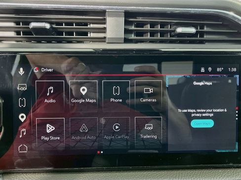 Used 2025 GMC Sierra 2500 Denali w/ Denali Reserve Package AWD/4WD image 19