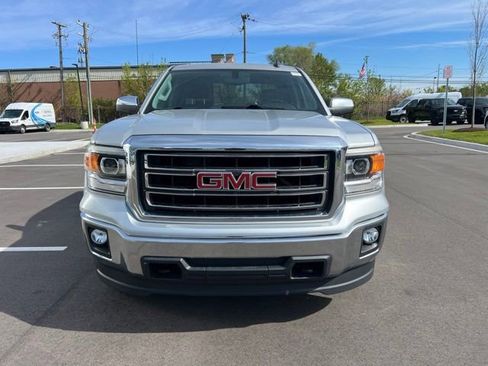 Used 2015 GMC Sierra 1500 SLE w/ SLE Value Package AWD/4WD image 2