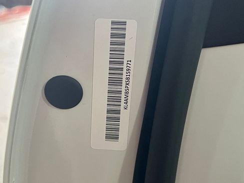 Used 2025 Buick Encore GX Preferred image 28