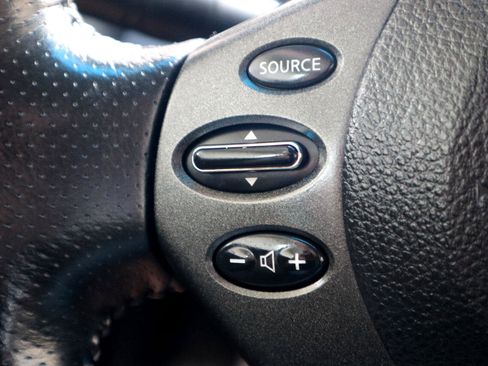 Used 2010 Nissan Altima 3.5 SR w/ Sport Pkg image 60