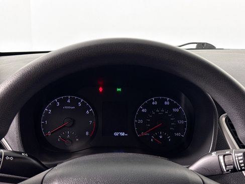 Used 2019 Hyundai Accent SE image 40