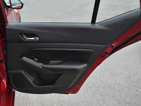 Used 2023 Nissan Altima 2.5 SR image 35