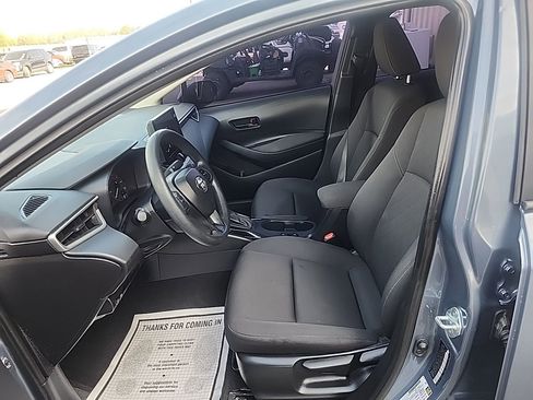 Used 2023 Toyota Corolla LE image 10