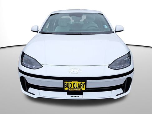 New 2025 Hyundai Ioniq 6 SEL image 2