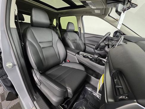 New 2026 Nissan Rogue SV AWD/4WD image 14