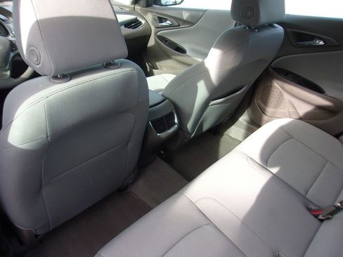 Used 2023 Chevrolet Malibu LT image 17