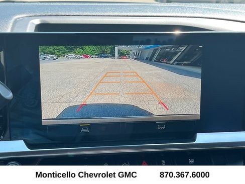 Used 2023 Chevrolet Silverado 1500 LT AWD/4WD image 18
