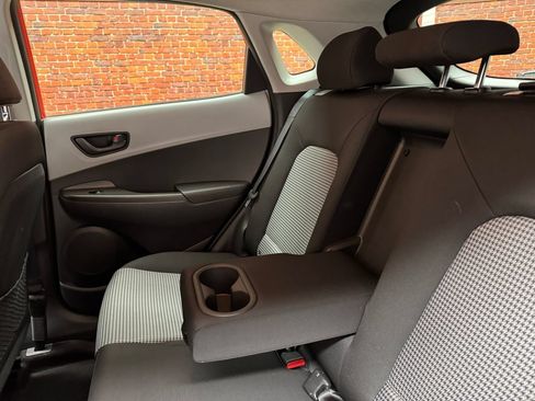 Used 2020 Hyundai Kona SEL AWD/4WD image 9