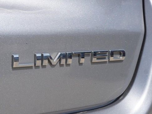 Used 2021 Jeep Compass Limited w/ Elite Interior Group AWD/4WD image 19