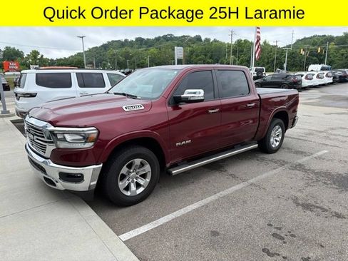 Used 2022 RAM 1500 Laramie AWD/4WD image 3