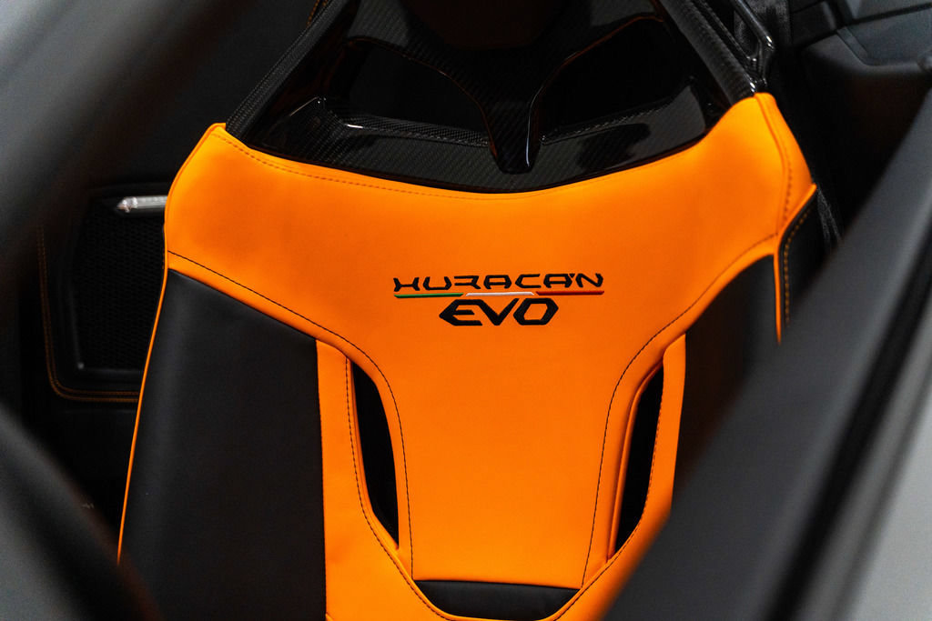 Used 2024 Lamborghini Huracan EVO AWD/4WD image 8