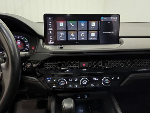 Used 2024 Honda Accord Touring image 25