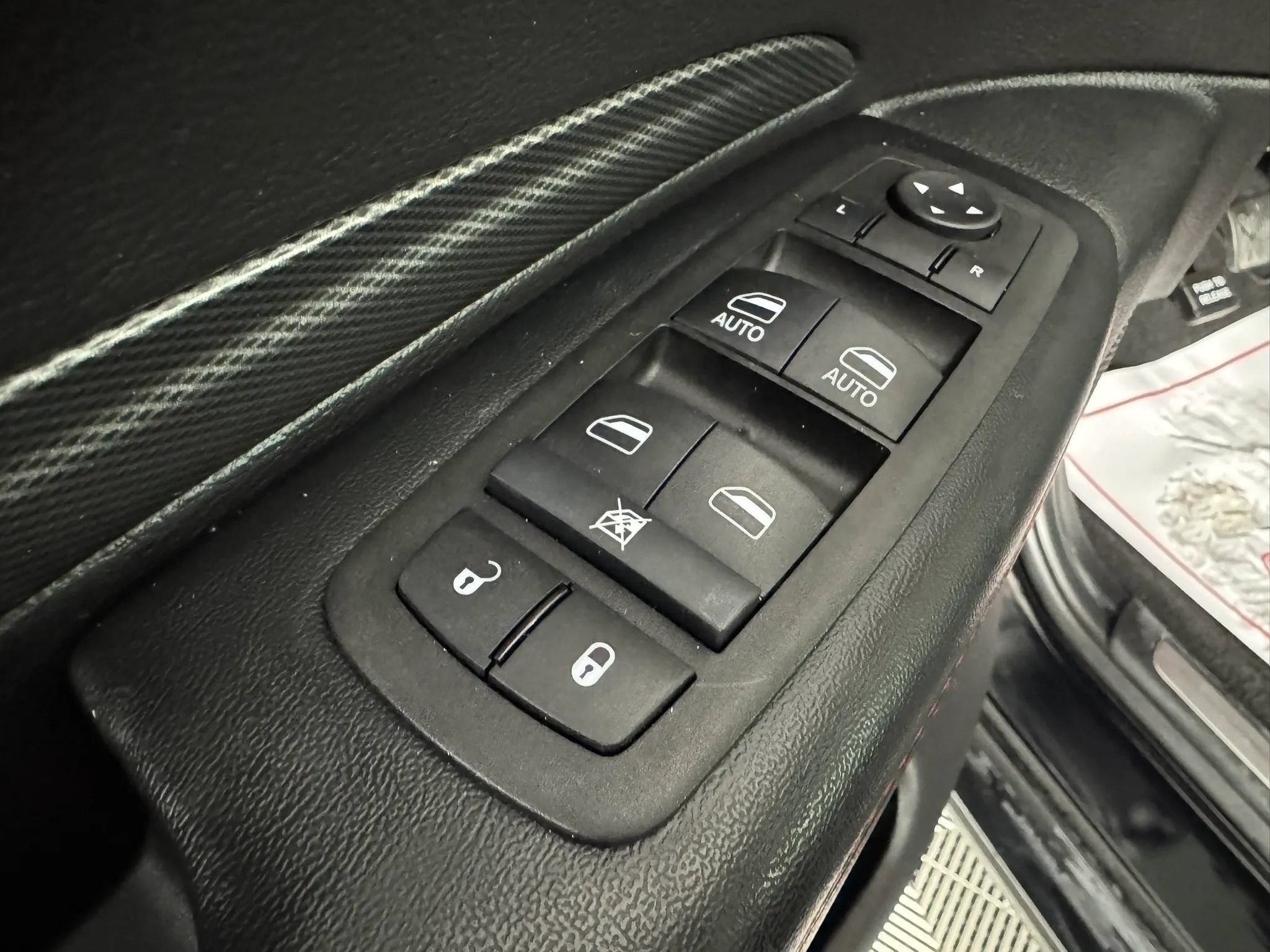 Used 2025 Dodge Durango GT AWD/4WD image 45