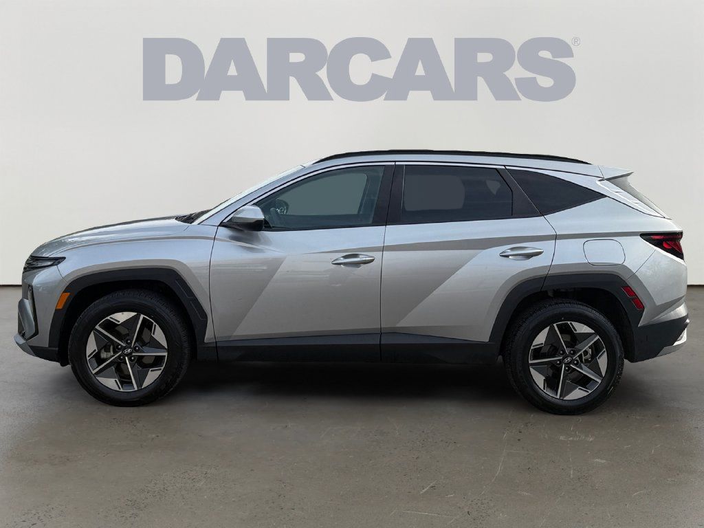 Used 2025 Hyundai Tucson SEL AWD/4WD image 4