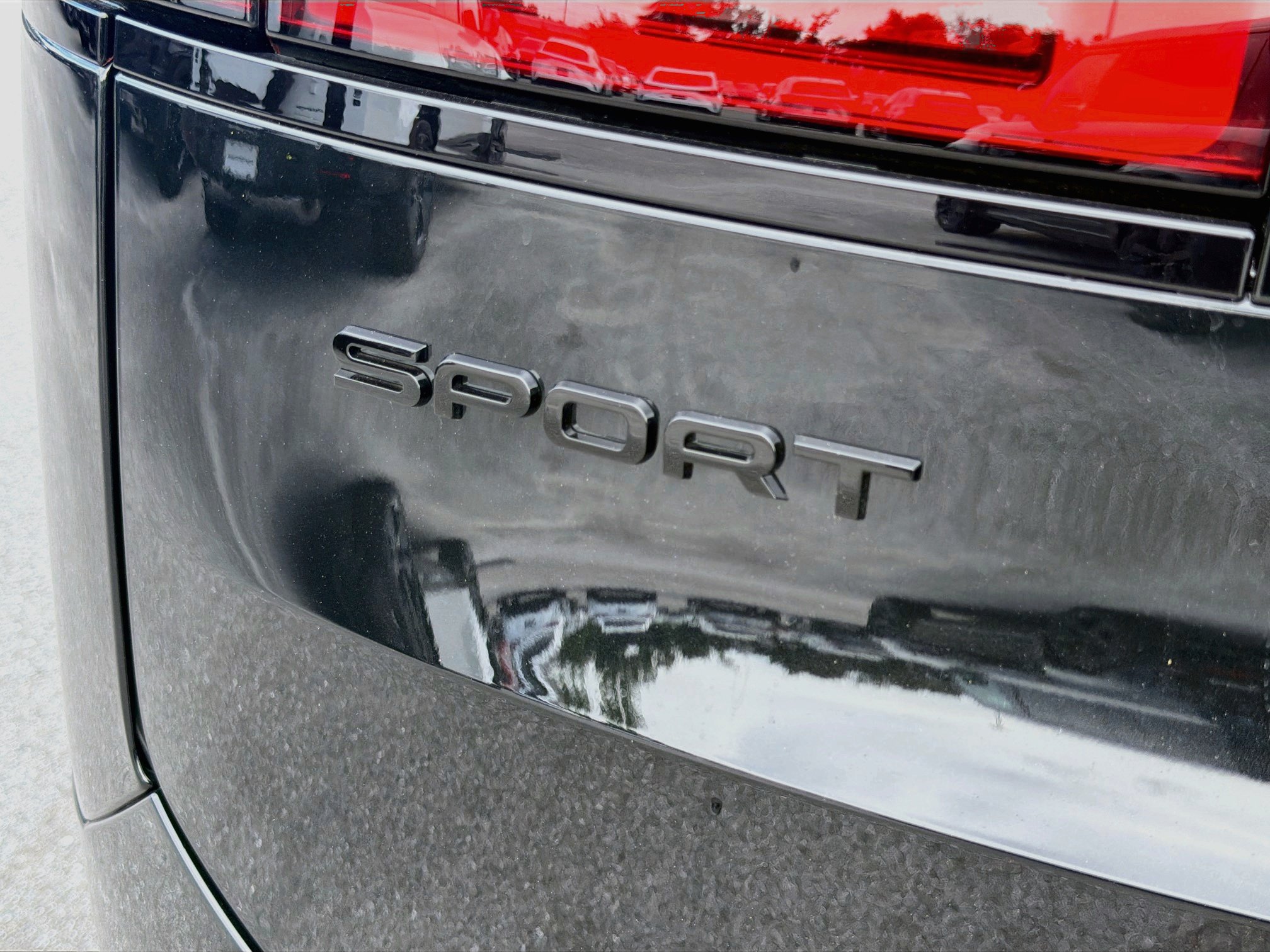 New 2027 Land Rover Range Rover Sport Dynamic SE AWD/4WD image 11