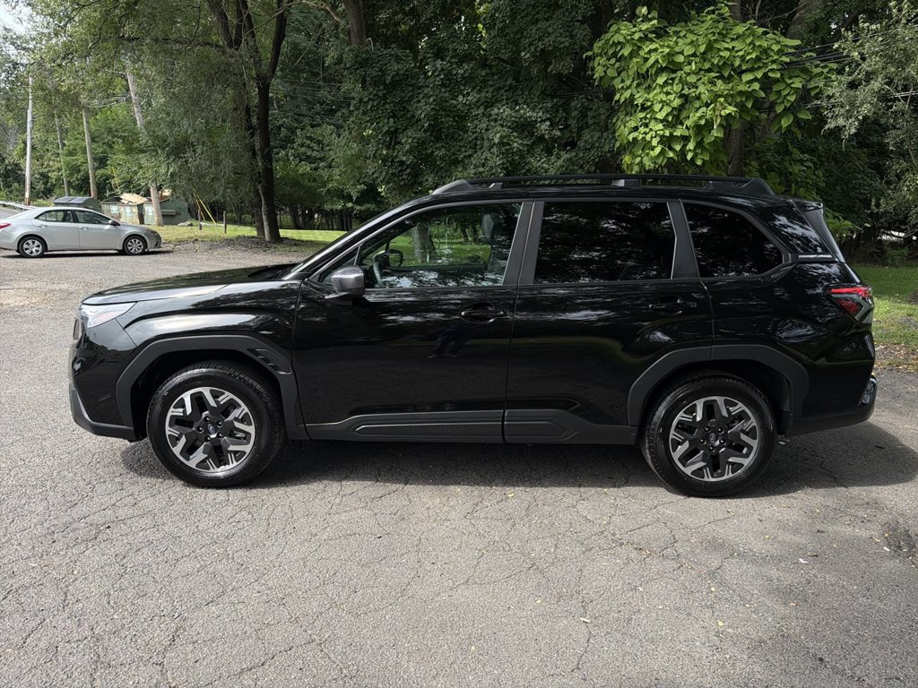 Certified 2026 Subaru Forester Premium AWD/4WD image 5