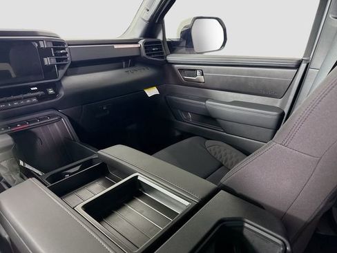 New 2026 Toyota Tundra SR5 AWD/4WD image 21