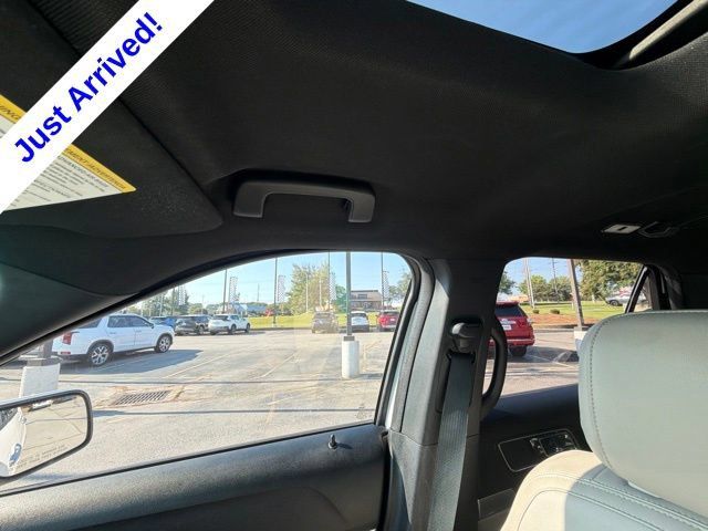 Used 2018 Ford Explorer Limited w/ Equipment Group 301A FWD image 45