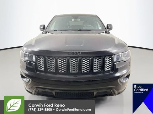 Used 2018 Jeep Grand Cherokee Altitude AWD/4WD image 2