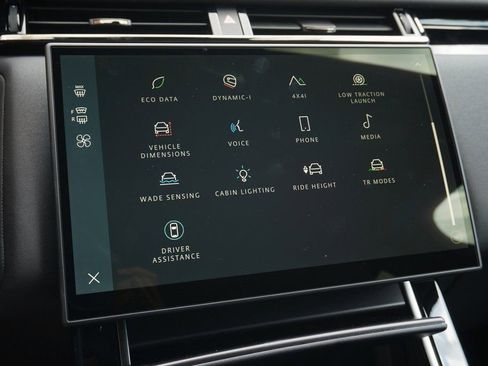 Used 2026 Land Rover Range Rover Velar Dynamic SE image 21