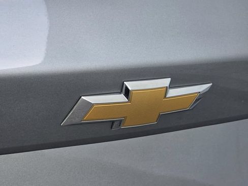 Used 2024 Chevrolet Trax LT FWD image 27