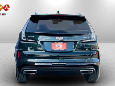Used 2024 Cadillac XT4 Sport image 4