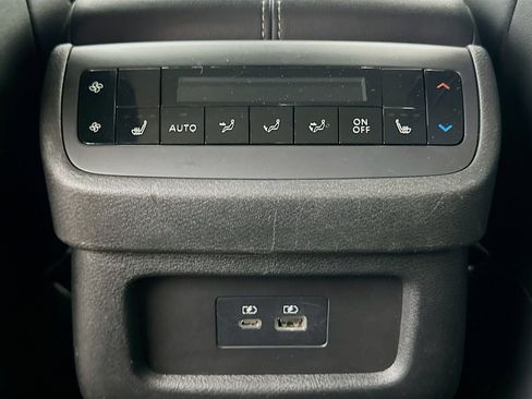 Used 2023 Nissan Pathfinder SL w/ SL Premium Package AWD/4WD image 28