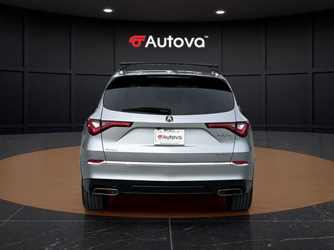 Used 2023 Acura MDX SH-AWD image 4