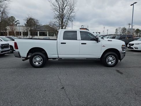 Used 2025 RAM 2500 Tradesman image 10