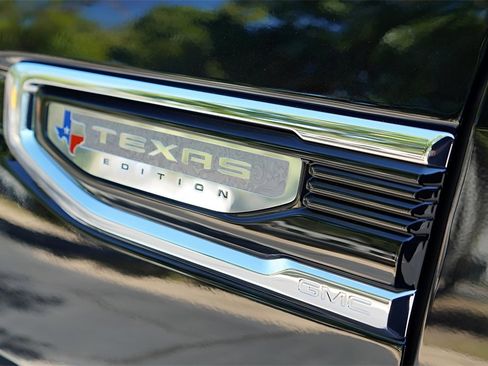 New 2026 GMC Sierra 1500 SLT image 33