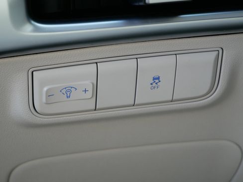 Certified 2025 Hyundai Tucson SE image 20