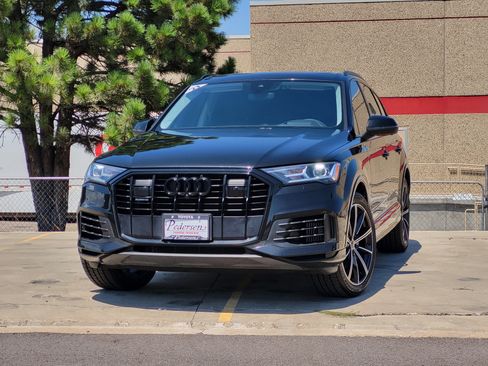 Used 2023 Audi Q7 3.0T Prestige AWD/4WD image 2
