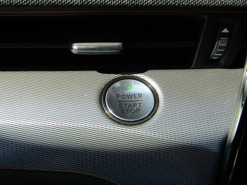 Used 2023 Ford Mustang Mach-E GT AWD/4WD image 30