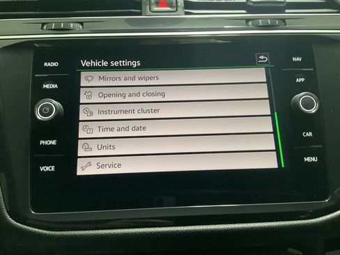 Used 2024 Volkswagen Tiguan SEL R-Line AWD/4WD image 44