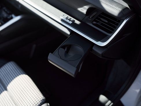 Used 2023 Porsche 911 Turbo S image 38