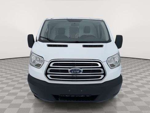 Used 2015 Ford Transit 250 130 Low Roof w/ Exterior Upgrade Package image 5