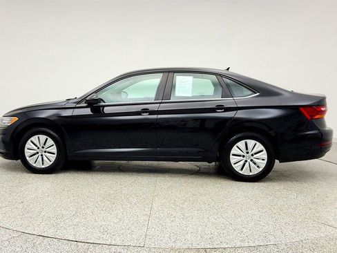 Used 2019 Volkswagen Jetta S w/ Driver Assistance Package FWD image 8
