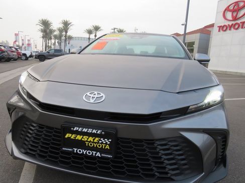 Certified 2026 Toyota Camry SE image 5